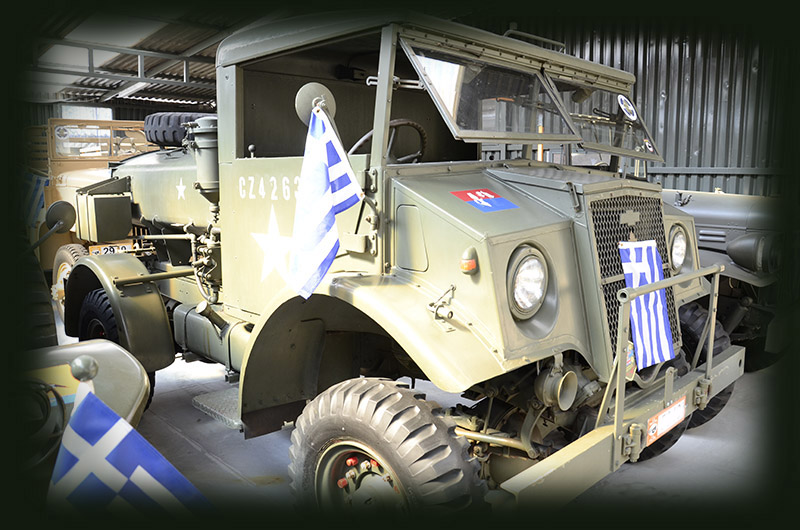 TRUCK, 15-cwt, 4x4, Water, Chevrolet 8444/C15A_7