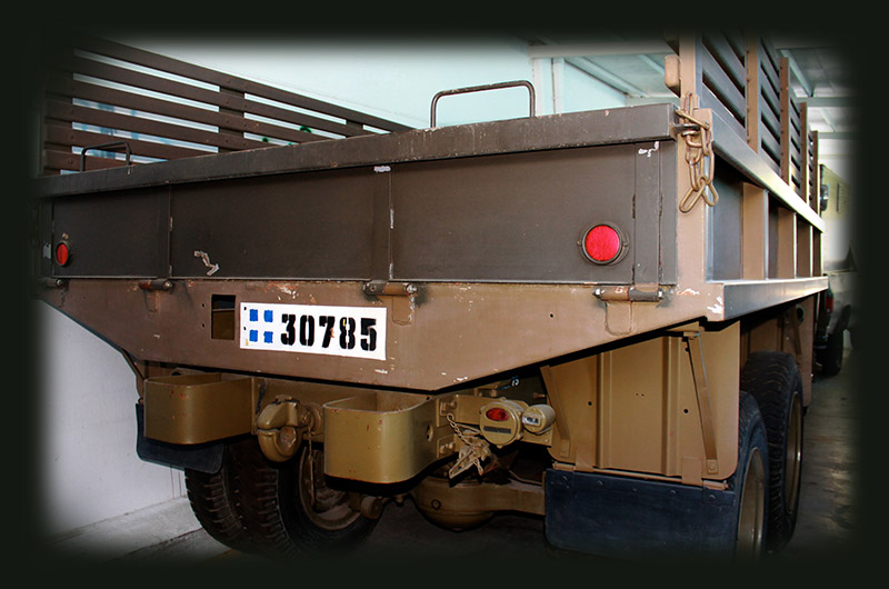TRUCK, 2 1/2-ton, 6x6 REO M35_6